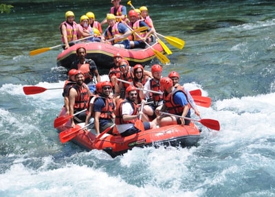 Alanya Jeep Safari Zipline und Rafting Tour
